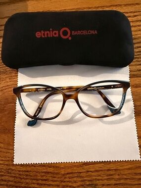 Etnia Barcelona Etosha HVBL eye size 54
